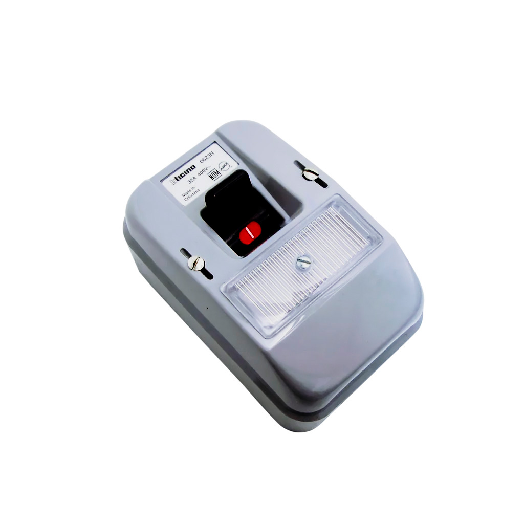 Interruptor de sobreponer 3 polos 1 tiro 32 A (Bticino)